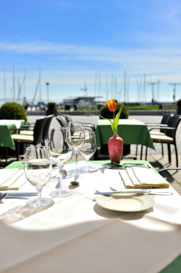 Hotel Schiff Am See Konstanz Kültér fotó